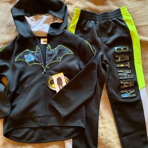 * New Batman tracksuit hooded boys bx5